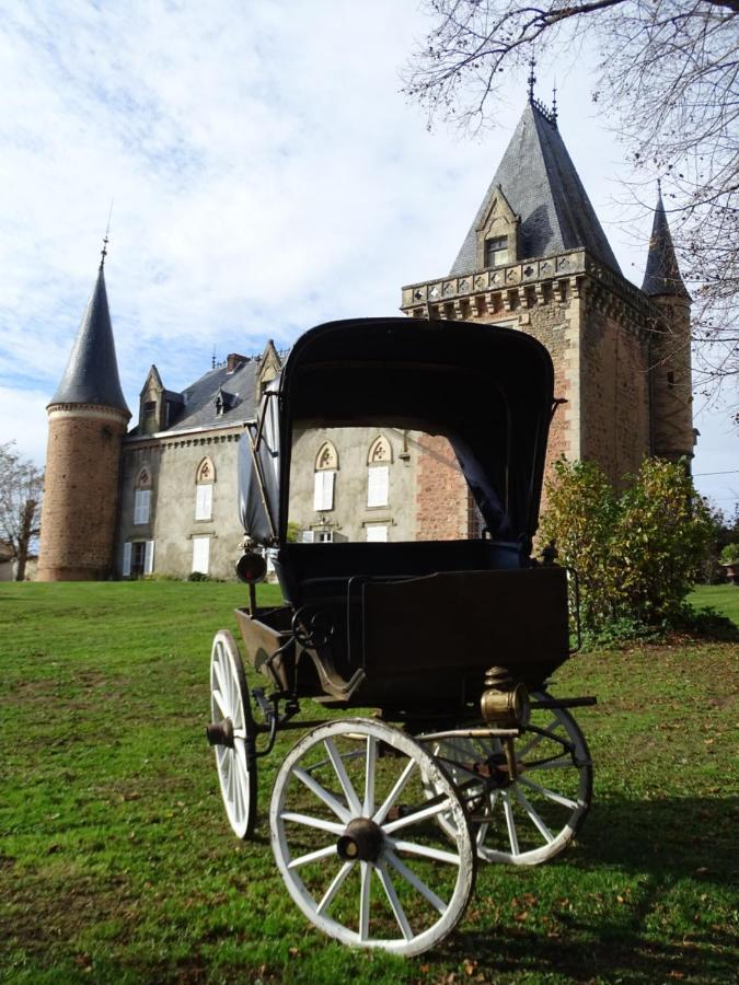 Chateau De La Forie Saint-Etienne-sur-Usson Exterior photo